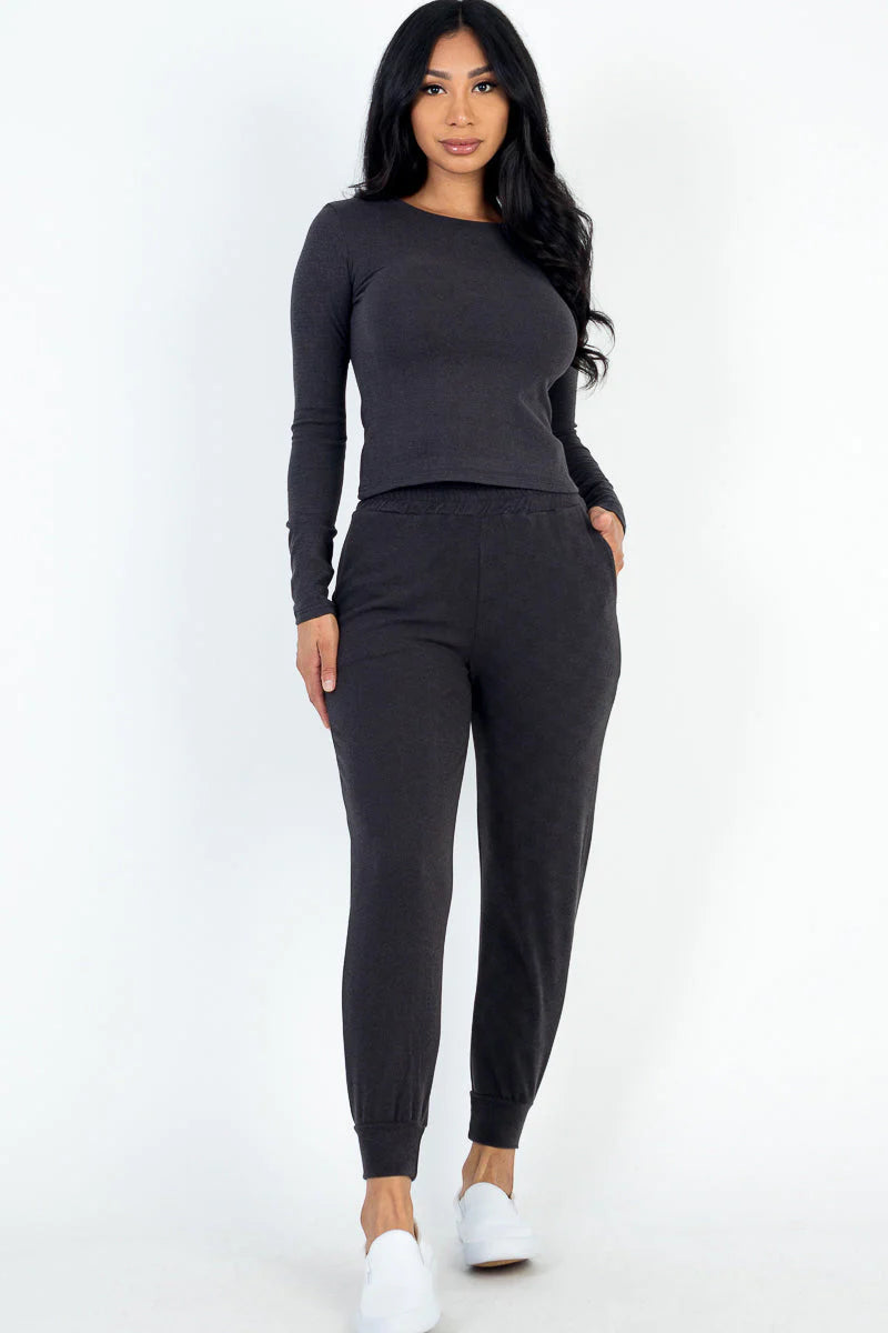 "Luxe Relaxation Set: Capella Ribbed Sweatshirt and Joggers"