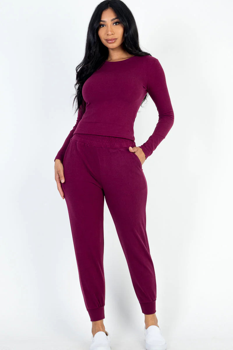 "Luxe Relaxation Set: Capella Ribbed Sweatshirt and Joggers"